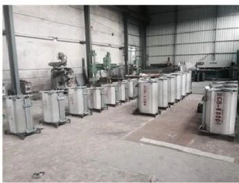 Machine de coulée de transformateurs à sec avec moules pour isolation électrique 3