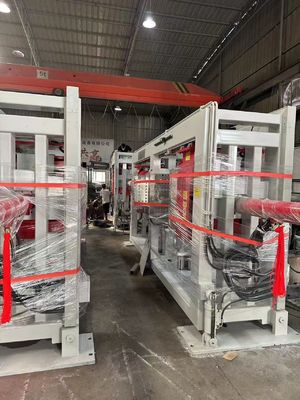 Machine de serrage APG personnalisable pour des solutions de moulage sur mesure